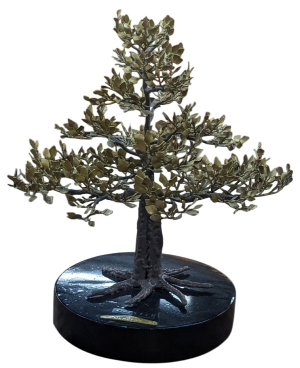 danilo napuran 25265 Narra Tree