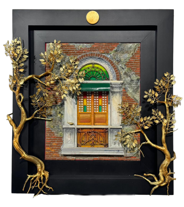 Enveloped by the Present